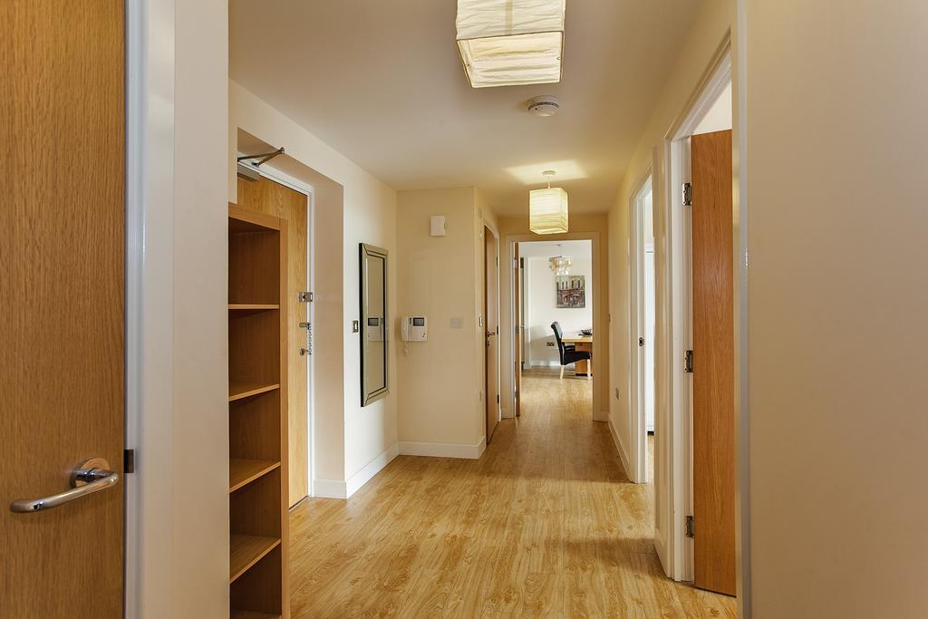 Shortstaymk Vizion Apartments, With Free Superfast Wi-Fi, Parking, Sky Sports And Movies Milton Keynes Chambre photo