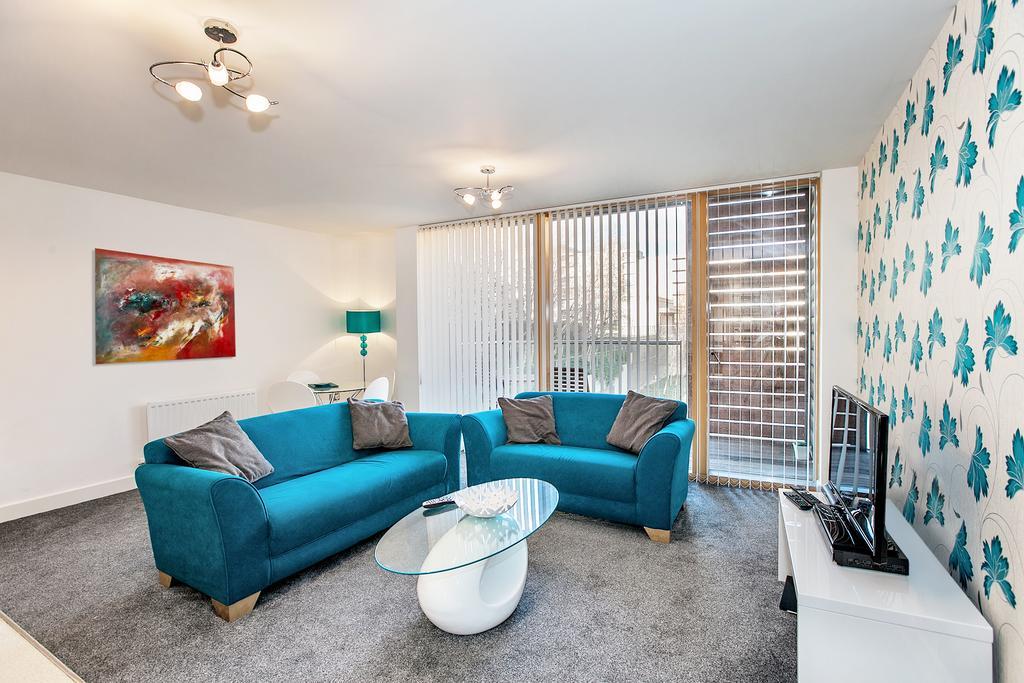 Shortstaymk Vizion Apartments, With Free Superfast Wi-Fi, Parking, Sky Sports And Movies Milton Keynes Extérieur photo